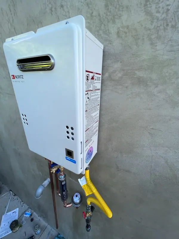 Tankless water heater installation for Wildwood Keller homes